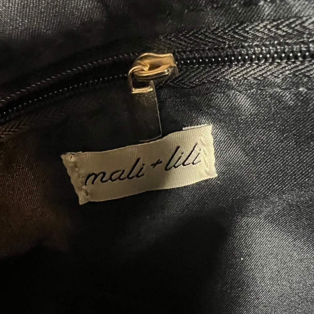Mali + Lili Tote Duffle Bag Signature Print Weekender Travel Lightweight - Picture 6 of 10
